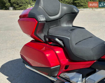 Хонда GL 1800 Gold Wing, объемом двигателя 0 л и пробегом 10 тыс. км за 25000 $, фото 12 на Automoto.ua