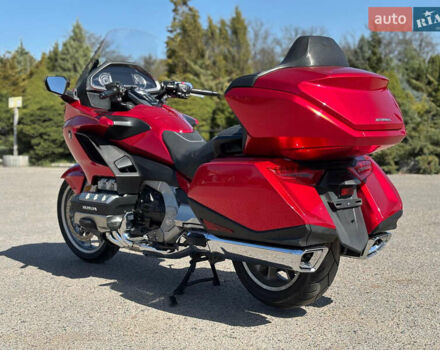 Хонда GL 1800 Gold Wing, объемом двигателя 0 л и пробегом 10 тыс. км за 25000 $, фото 9 на Automoto.ua