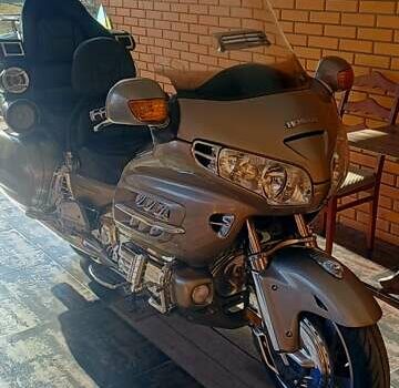 Хонда GL 1800 Gold Wing, объемом двигателя 0 л и пробегом 47 тыс. км за 9800 $, фото 1 на Automoto.ua