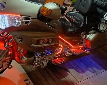 Хонда GL 1800 Gold Wing, объемом двигателя 0 л и пробегом 47 тыс. км за 9800 $, фото 9 на Automoto.ua