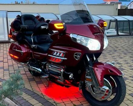 Хонда GL 1800 Gold Wing, объемом двигателя 0 л и пробегом 80 тыс. км за 11800 $, фото 5 на Automoto.ua