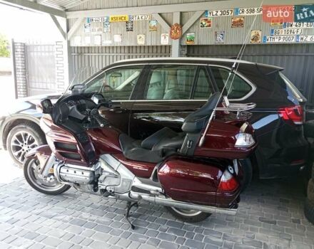 Хонда GL 1800 Gold Wing, об'ємом двигуна 0 л та пробігом 34 тис. км за 11800 $, фото 1 на Automoto.ua