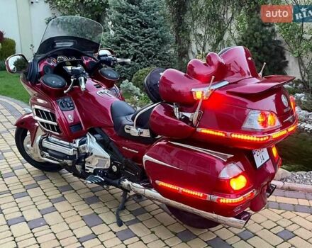 Хонда GL 1800 Gold Wing, объемом двигателя 0 л и пробегом 80 тыс. км за 11800 $, фото 1 на Automoto.ua