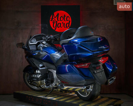 Хонда GL 1800 Gold Wing, объемом двигателя 1.8 л и пробегом 17 тыс. км за 27000 $, фото 1 на Automoto.ua