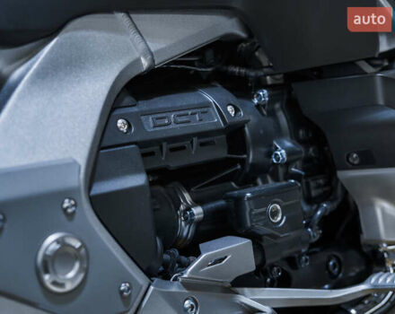 Хонда GL 1800 Gold Wing, объемом двигателя 1.8 л и пробегом 17 тыс. км за 27000 $, фото 10 на Automoto.ua