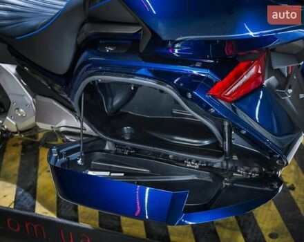 Хонда GL 1800 Gold Wing, объемом двигателя 1.8 л и пробегом 17 тыс. км за 27000 $, фото 16 на Automoto.ua