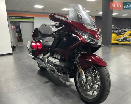 Хонда GL 1800 Gold Wing, объемом двигателя 0 л и пробегом 4 тыс. км за 28000 $, фото 9 на Automoto.ua