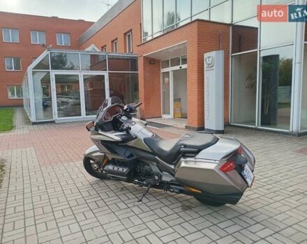 Хонда GL 1800 Gold Wing, объемом двигателя 0 л и пробегом 30 тыс. км за 22000 $, фото 14 на Automoto.ua