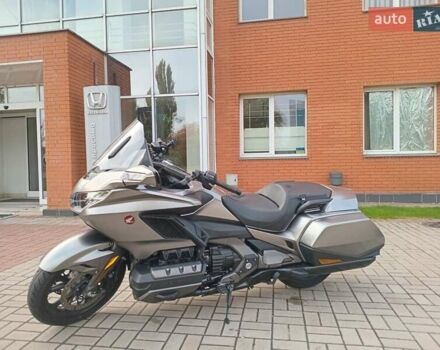 Хонда GL 1800 Gold Wing, объемом двигателя 0 л и пробегом 30 тыс. км за 22000 $, фото 13 на Automoto.ua