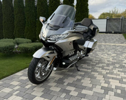 Хонда GL 1800 Gold Wing, объемом двигателя 0 л и пробегом 5 тыс. км за 31500 $, фото 2 на Automoto.ua