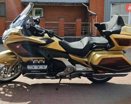 Хонда GL 1800 Gold Wing, объемом двигателя 0 л и пробегом 0 тыс. км за 39592 $, фото 3 на Automoto.ua