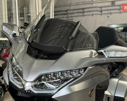 Хонда GL 1800 Gold Wing, объемом двигателя 0 л и пробегом 0 тыс. км за 39927 $, фото 9 на Automoto.ua