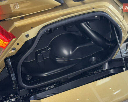 Хонда GL 1800 Gold Wing, объемом двигателя 0 л и пробегом 0 тыс. км за 37257 $, фото 32 на Automoto.ua