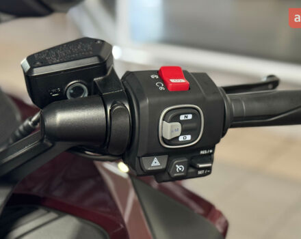 Хонда GL 1800 Gold Wing, объемом двигателя 0 л и пробегом 0 тыс. км за 37266 $, фото 13 на Automoto.ua