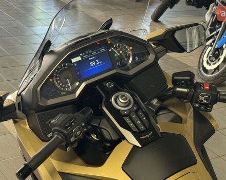 Хонда GL 1800 Gold Wing, объемом двигателя 0 л и пробегом 0 тыс. км за 37257 $, фото 9 на Automoto.ua