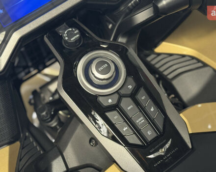 Хонда GL 1800 Gold Wing, объемом двигателя 0 л и пробегом 0 тыс. км за 37257 $, фото 11 на Automoto.ua