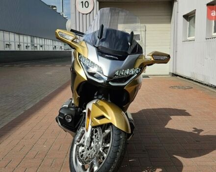 Хонда GL 1800 Gold Wing, объемом двигателя 0 л и пробегом 0 тыс. км за 39592 $, фото 6 на Automoto.ua