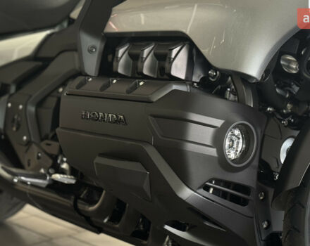 Хонда GL 1800 Gold Wing, объемом двигателя 0 л и пробегом 0 тыс. км за 37257 $, фото 18 на Automoto.ua