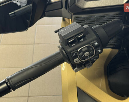 Хонда GL 1800 Gold Wing, объемом двигателя 0 л и пробегом 0 тыс. км за 37257 $, фото 14 на Automoto.ua