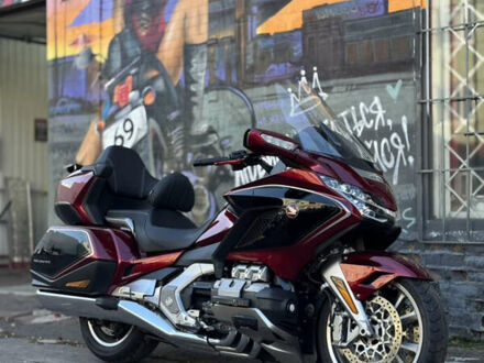 Хонда GL 1800 Gold Wing, объемом двигателя 0 л и пробегом 40 тыс. км за 28500 $, фото 1 на Automoto.ua
