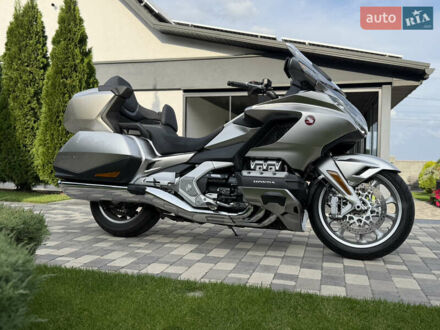 Хонда GL 1800 Gold Wing 2023 в Днепре (Днепропетровске) на Automoto.ua Хонда GL 1800 Gold Wing, объемом двигателя 0 л и пробегом 5 тыс. км за 31500 $, фото 1 на Automoto.ua