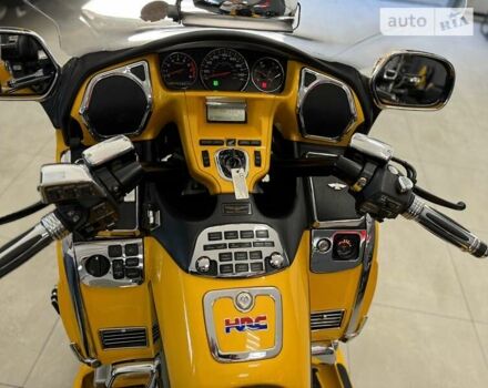 Желтый Хонда GL 1800 Gold Wing, объемом двигателя 1.8 л и пробегом 12 тыс. км за 25500 $, фото 17 на Automoto.ua