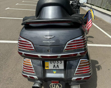Серый Хонда GL 1800 Gold Wing, объемом двигателя 1.8 л и пробегом 53 тыс. км за 10500 $, фото 2 на Automoto.ua