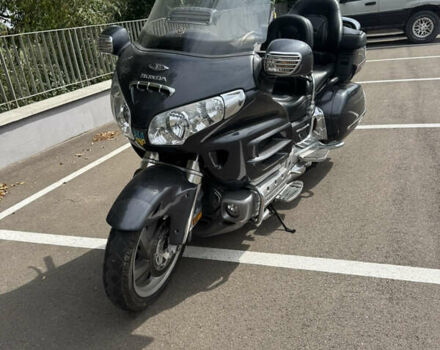 Серый Хонда GL 1800 Gold Wing, объемом двигателя 1.8 л и пробегом 53 тыс. км за 10500 $, фото 12 на Automoto.ua