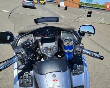 Серый Хонда GL 1800 Gold Wing, объемом двигателя 1.83 л и пробегом 75 тыс. км за 15000 $, фото 6 на Automoto.ua