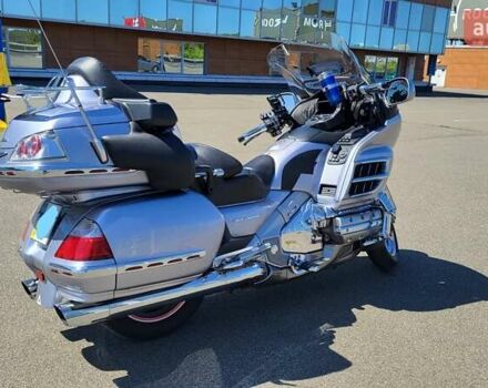 Серый Хонда GL 1800 Gold Wing, объемом двигателя 1.83 л и пробегом 75 тыс. км за 15000 $, фото 12 на Automoto.ua