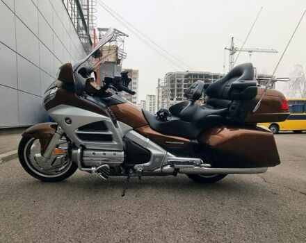 Серый Хонда GL 1800 Gold Wing, объемом двигателя 1.8 л и пробегом 38 тыс. км за 17000 $, фото 2 на Automoto.ua