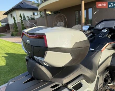 Сірий Хонда GL 1800 Gold Wing, об'ємом двигуна 1.83 л та пробігом 7 тис. км за 28777 $, фото 30 на Automoto.ua
