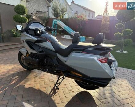 Сірий Хонда GL 1800 Gold Wing, об'ємом двигуна 1.83 л та пробігом 7 тис. км за 28777 $, фото 24 на Automoto.ua