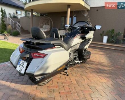 Сірий Хонда GL 1800 Gold Wing, об'ємом двигуна 1.83 л та пробігом 7 тис. км за 28777 $, фото 4 на Automoto.ua