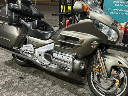 Хонда GL 1800 Gold Wing 2006 у Дніпро (Дніпропетровську) на Automoto.ua Сірий Хонда GL 1800 Gold Wing, об'ємом двигуна 1.83 л та пробігом 66 тис. км за 13000 $, фото 1 на Automoto.ua