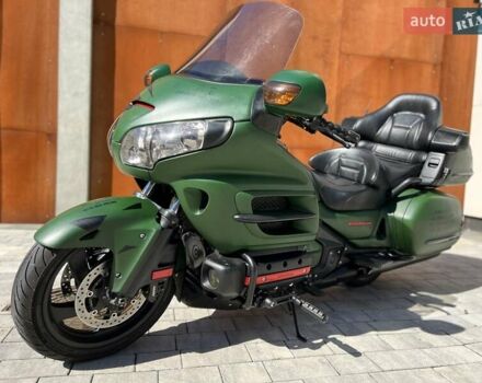Зеленый Хонда GL 1800 Gold Wing, объемом двигателя 0 л и пробегом 65 тыс. км за 10500 $, фото 1 на Automoto.ua