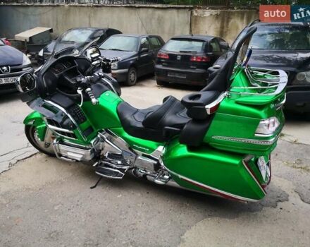 Зеленый Хонда GL 1800 Gold Wing, объемом двигателя 1.83 л и пробегом 59 тыс. км за 13000 $, фото 4 на Automoto.ua