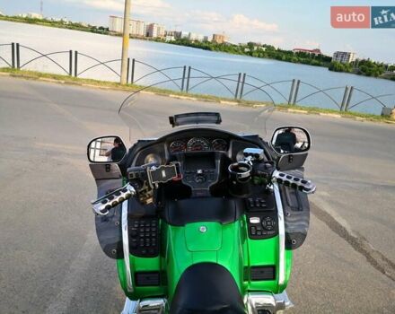 Зеленый Хонда GL 1800 Gold Wing, объемом двигателя 1.83 л и пробегом 59 тыс. км за 13000 $, фото 15 на Automoto.ua