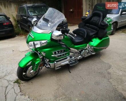 Зеленый Хонда GL 1800 Gold Wing, объемом двигателя 1.83 л и пробегом 59 тыс. км за 13000 $, фото 7 на Automoto.ua