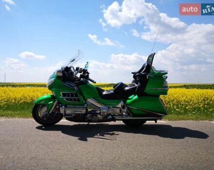 Зеленый Хонда GL 1800 Gold Wing, объемом двигателя 1.83 л и пробегом 59 тыс. км за 13000 $, фото 13 на Automoto.ua