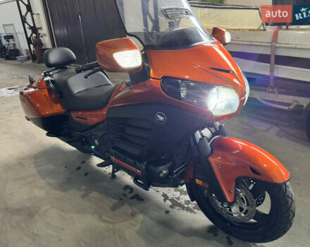 Оранжевый Хонда GL 1800 Gold Wing, объемом двигателя 1.83 л и пробегом 220 тыс. км за 12200 $, фото 12 на Automoto.ua