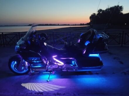 Хонда Голд Винг, объемом двигателя 1.8 л и пробегом 0 тыс. км за 11500 $, фото 1 на Automoto.ua