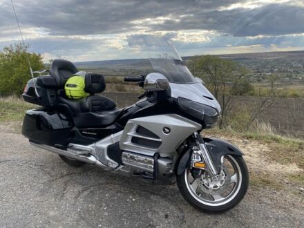 Хонда Голд Вінг, об'ємом двигуна 1.8 л та пробігом 0 тис. км за 12500 $, фото 1 на Automoto.ua