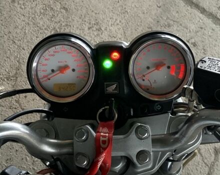 Хонда Хорнет, объемом двигателя 0.6 л и пробегом 0 тыс. км за 3500 $, фото 4 на Automoto.ua