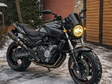 Хонда Хорнет, объемом двигателя 0.25 л и пробегом 0 тыс. км за 3500 $, фото 1 на Automoto.ua