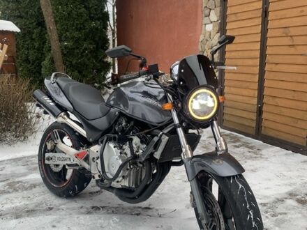 Хонда Хорнет, об'ємом двигуна 0.25 л та пробігом 0 тис. км за 3000 $, фото 1 на Automoto.ua