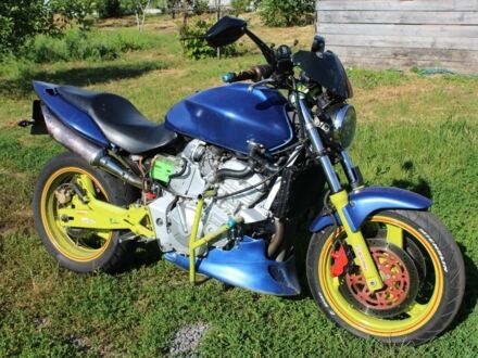 Хонда Хорнет, объемом двигателя 0.6 л и пробегом 0 тыс. км за 3100 $, фото 1 на Automoto.ua