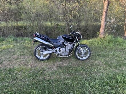 Хонда Хорнет, объемом двигателя 0.6 л и пробегом 0 тыс. км за 3650 $, фото 1 на Automoto.ua