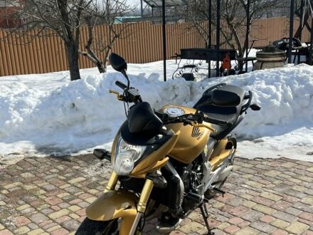 Хонда Хорнет, об'ємом двигуна 0.6 л та пробігом 0 тис. км за 3500 $, фото 1 на Automoto.ua