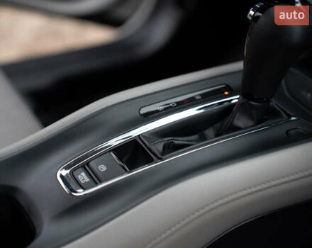 Белый Хонда ХРВ, объемом двигателя 1.8 л и пробегом 130 тыс. км за 15000 $, фото 35 на Automoto.ua